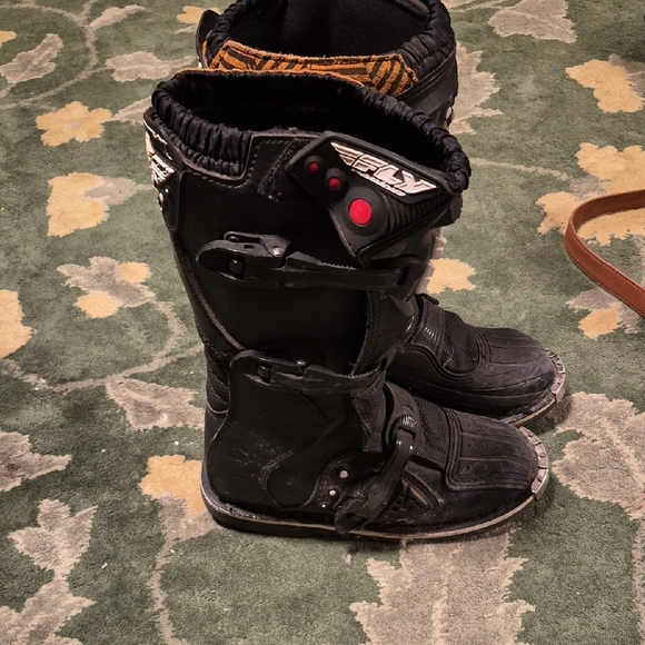 Kids Studded Black Motorcycle Boots - Picture 2 of 9